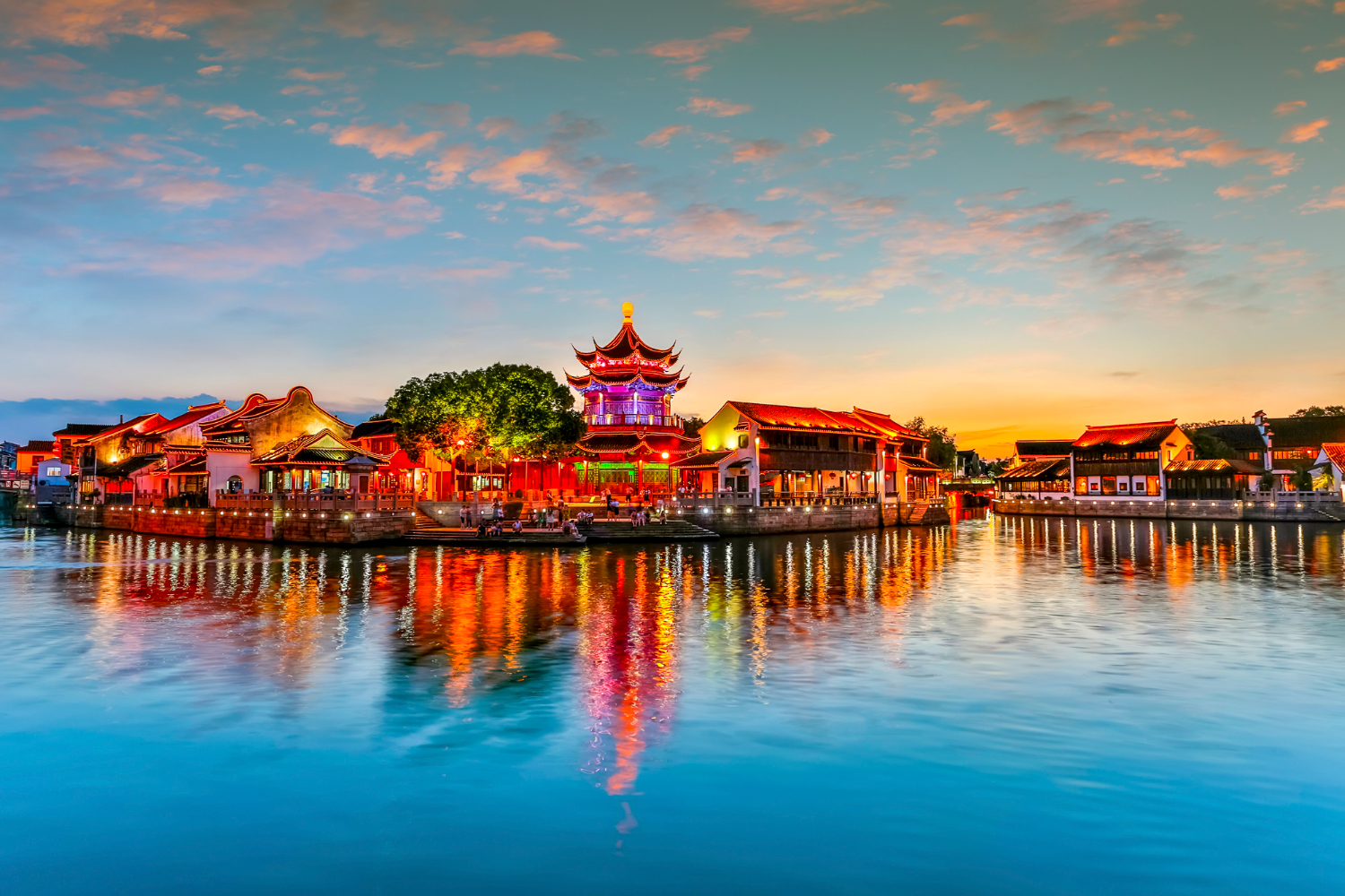 4-Night Scenic Vietnam Getaway from Hyderabad – Cruise, Temples & Culture
