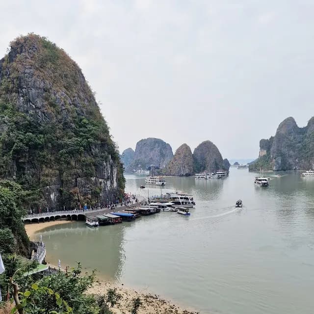 7 Family Nights Through Hanoi, Ha Long Bay and Da Nang