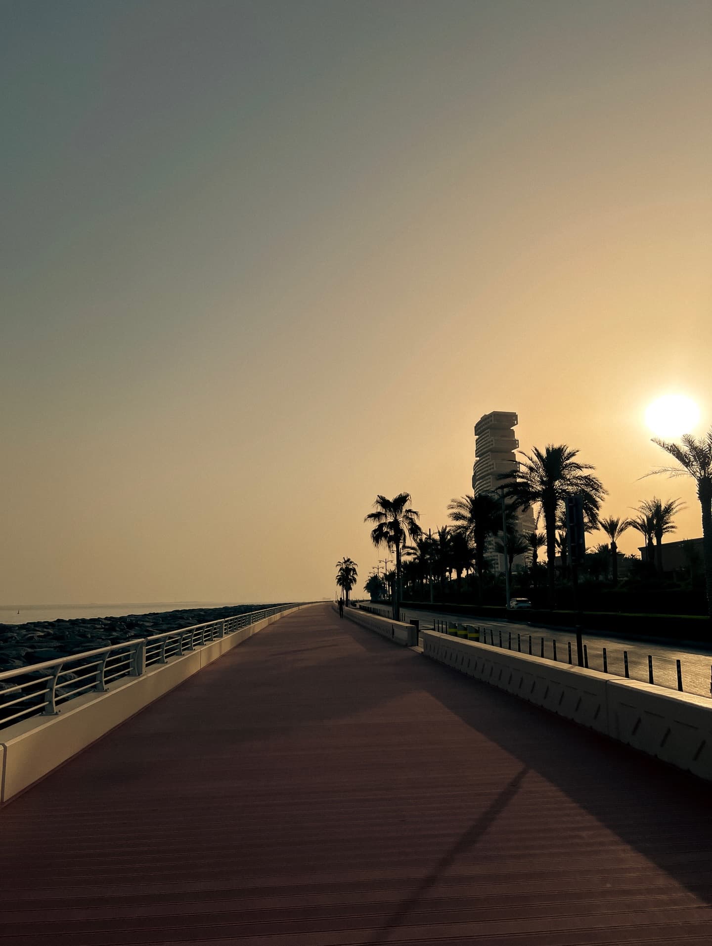 Palm Jumeirah and Downtown Dubai, 4-Night Honeymoon