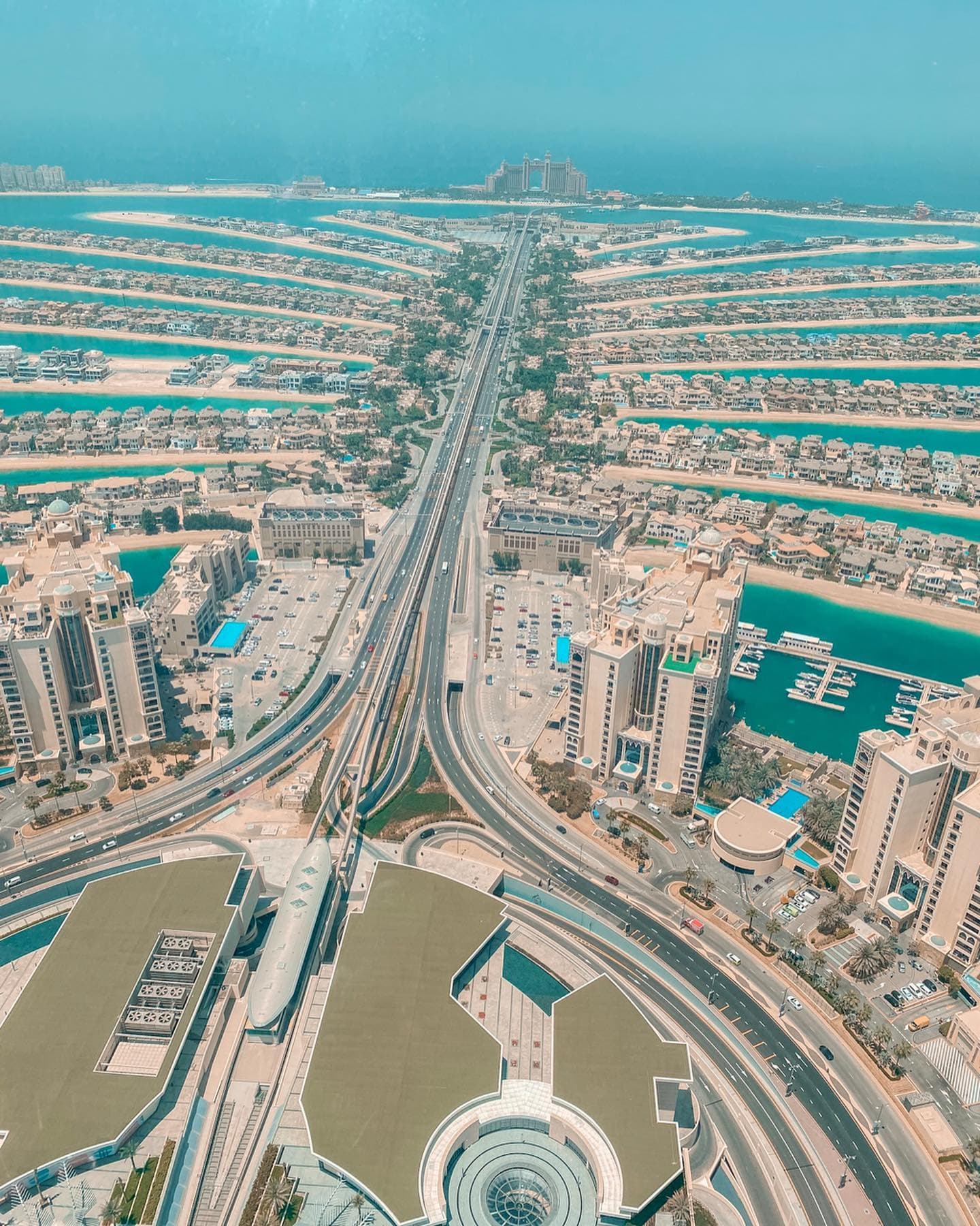 Palm Jumeirah to Abu Dhabi in Style for 6 Nights