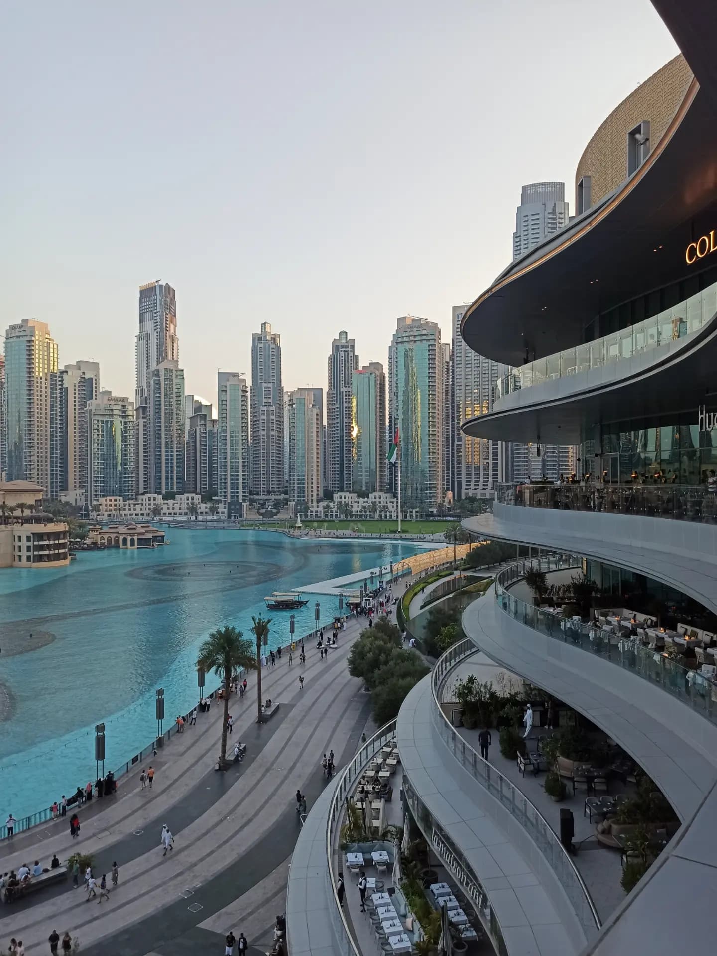 Romantic Palm Jumeirah and Downtown Dubai Escape, 4 Nights