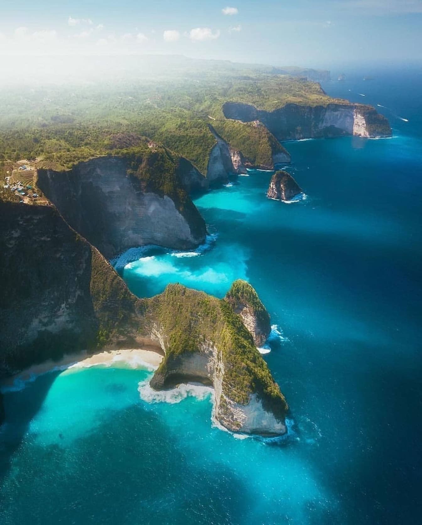 Uluwatu to Nusa Penida, 10-Night Bali Luxury Escape from Hyderabad