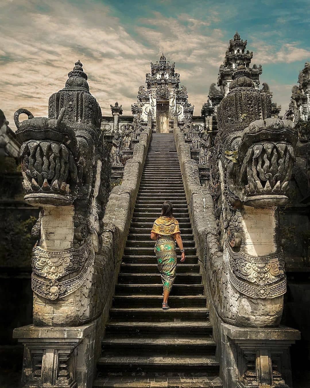 Jimbaran, Ubud and Uluwatu, 9-Night Luxury Bali Holiday