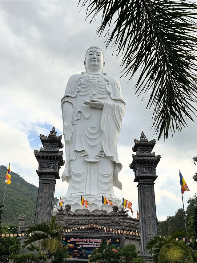11-Night Family Trip Across Hanoi, Ha Long Bay, Hue, Da Nang and Nha Trang