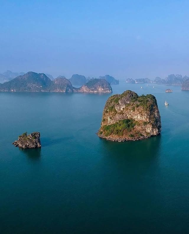 Ahmedabad to Hanoi and Ha Long Bay 4-Night Family Tour
