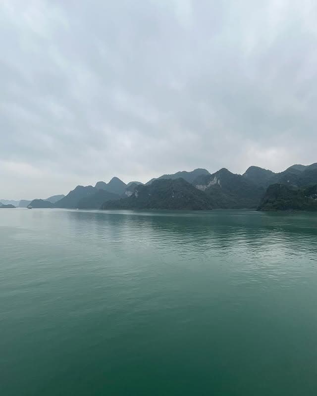 8-Night Hanoi, Ha Long Bay, Da Nang and Ho Chi Minh City Family Holiday