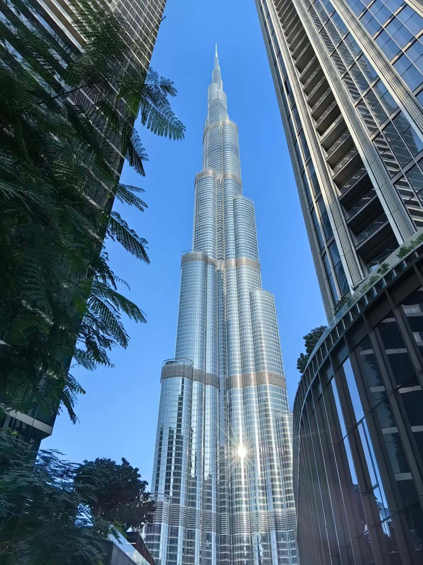 Luxury Dubai Getaway Across Downtown and Palm Jumeirah, 5 Nights