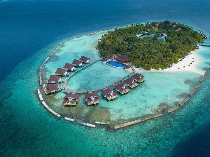 4-Night Ellaidhoo Maldives by Cinnamon Tour