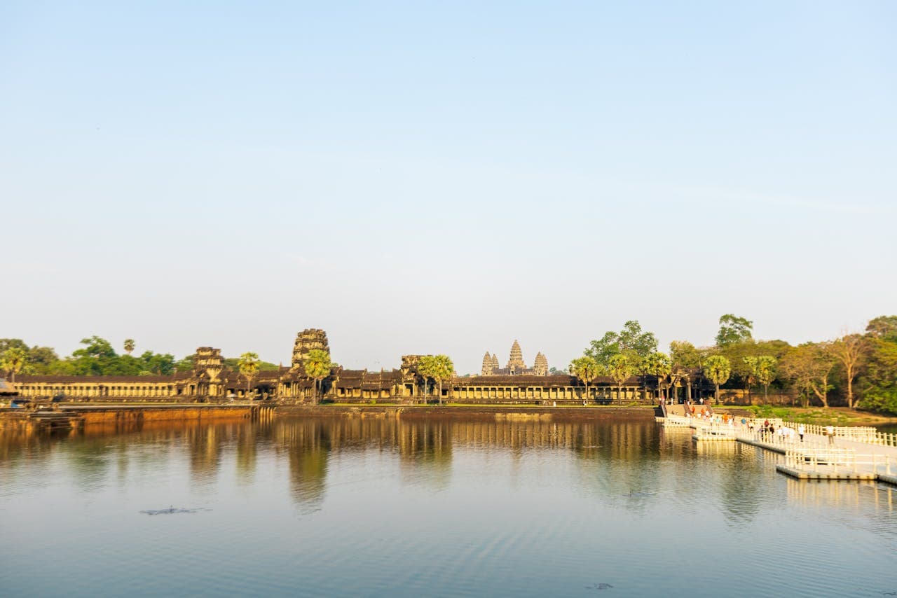 Classic Cambodia Tour Package with 4N across Siem Reap & Phnom Penh