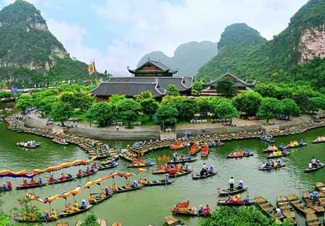 3N Hanoi | Ninh Binh | 1N Halong Bay | 2N Saigon