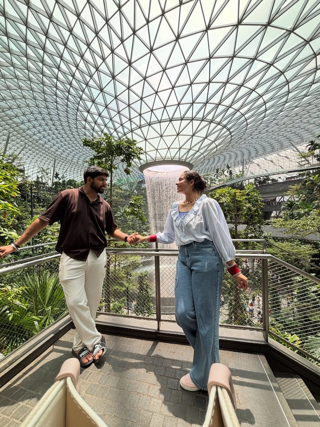 Sentosa and Marina Bay 5-Night SIngapore Honeymoon Package